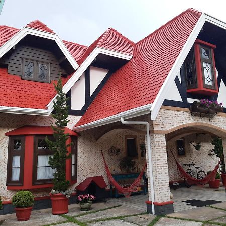 Pousada Toca Dos Tucanos Campos do Jordao Dış mekan fotoğraf